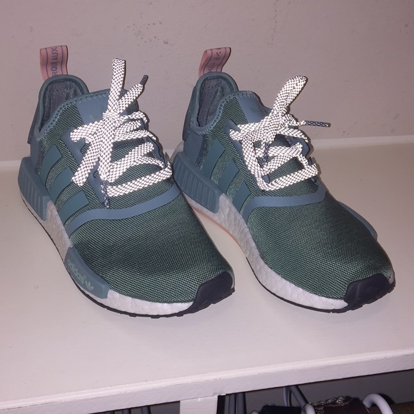 adidas schuhe süß brandneue nmd poshmark adidas schuhe süß brandneue nmd poshmark